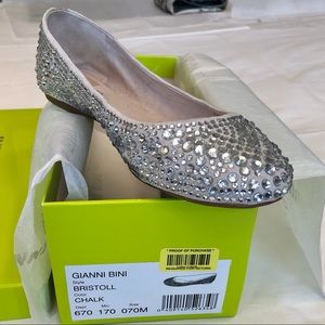 GB GIANNI BINI SILVER “BRISTOLL” SEQUIN FLAT SHOE - Size 7M
